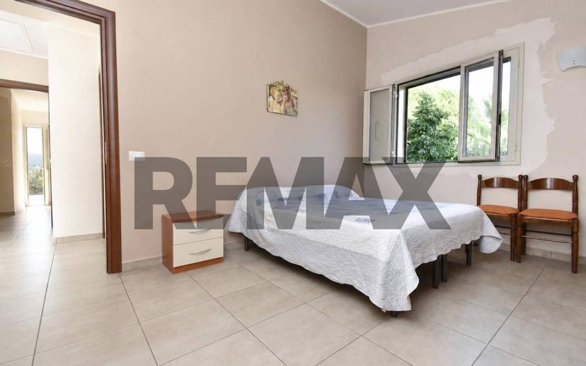 Villa bifamiliare via Paternò 333, Ragalna — foto 4 di 74