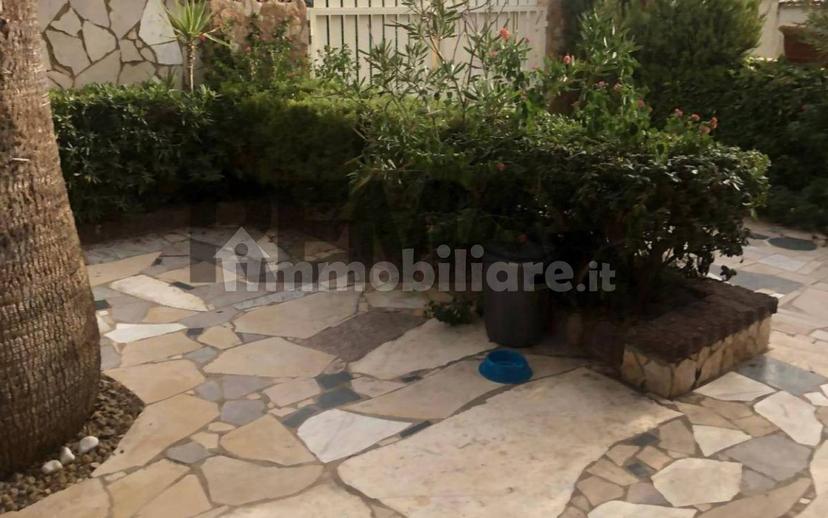 Villa bifamiliare via Costa Esperia 43/45, Centro, Vittoria — foto 5 di 12