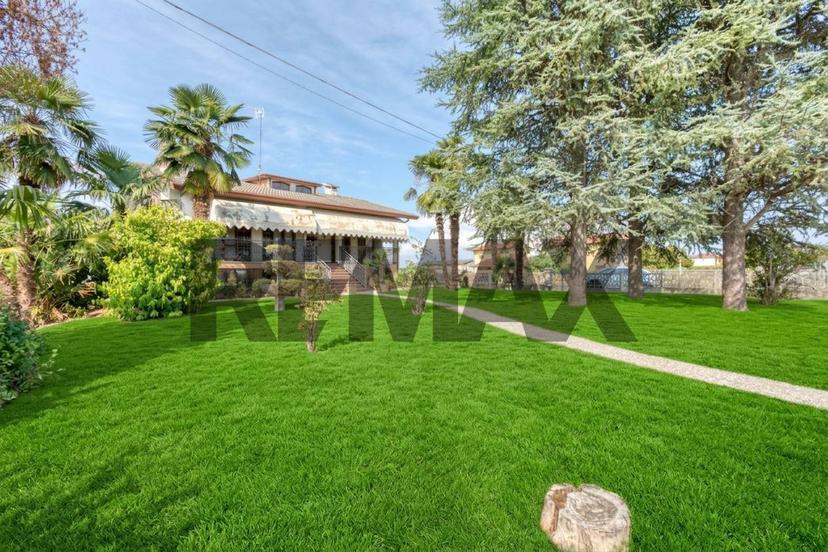 Villa unifamiliare, buono stato, 273 m², San Donà di Piave — foto 24 di 37