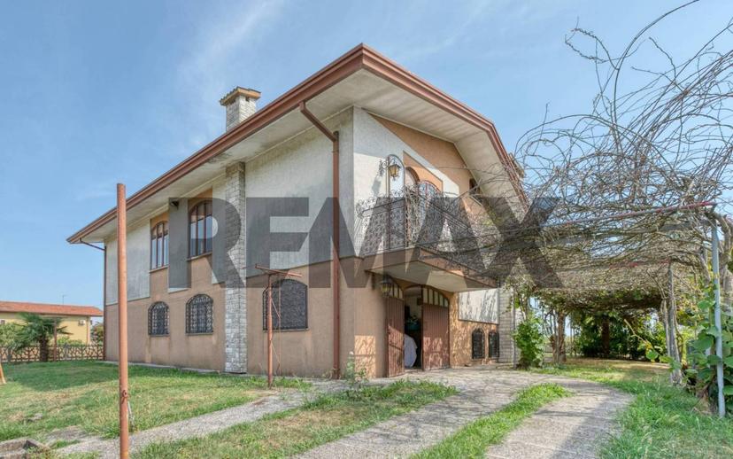 Villa unifamiliare, buono stato, 273 m², San Donà di Piave — foto 15 di 37