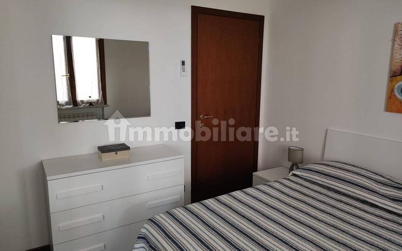 Bilocale via Generale Carlo Alberto Dalla Chiesa 2, Rivoltella, Desenzano del Garda — foto 2 di 18