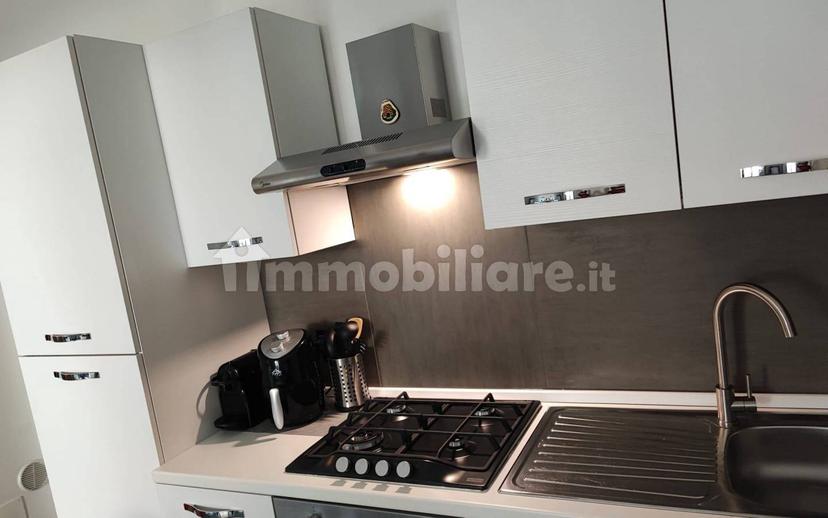 Bilocale via Generale Carlo Alberto Dalla Chiesa 2, Rivoltella, Desenzano del Garda — foto 4 di 18