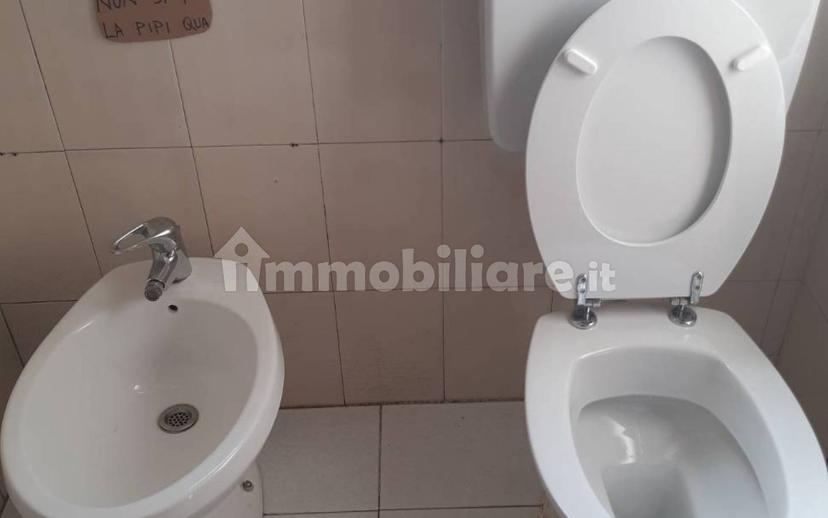 Stanza singola via Antonio Gramsci 59, Fara in Sabina — foto 6 di 7