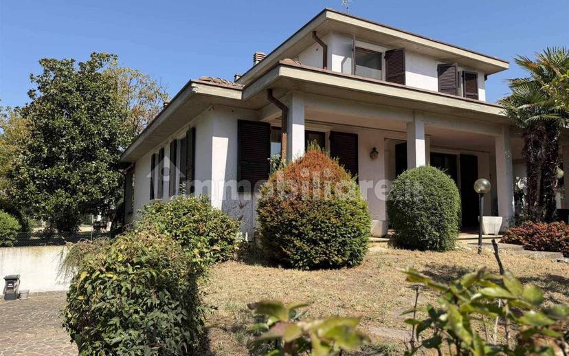 Villa unifamiliare, buono stato, 313 m², Besurica, Piacenza — foto 14 di 27