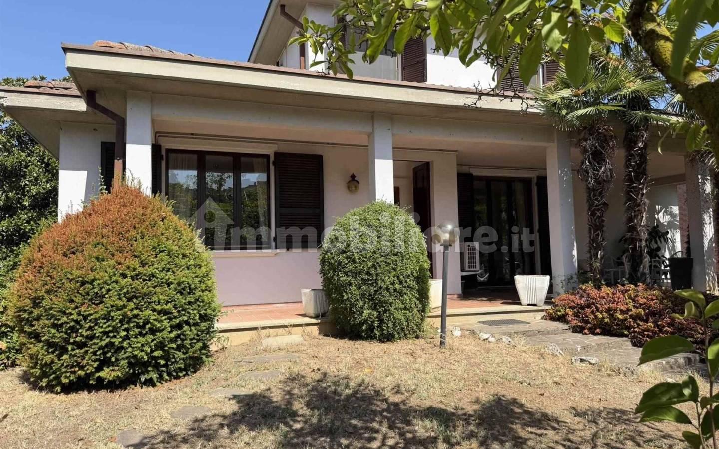 Villa unifamiliare, buono stato, 313 m², Besurica, Piacenza
