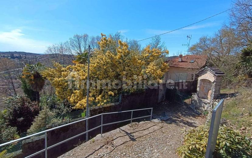 Terratetto unifamiliare 167 m², Centro, Invorio — foto 3 di 12