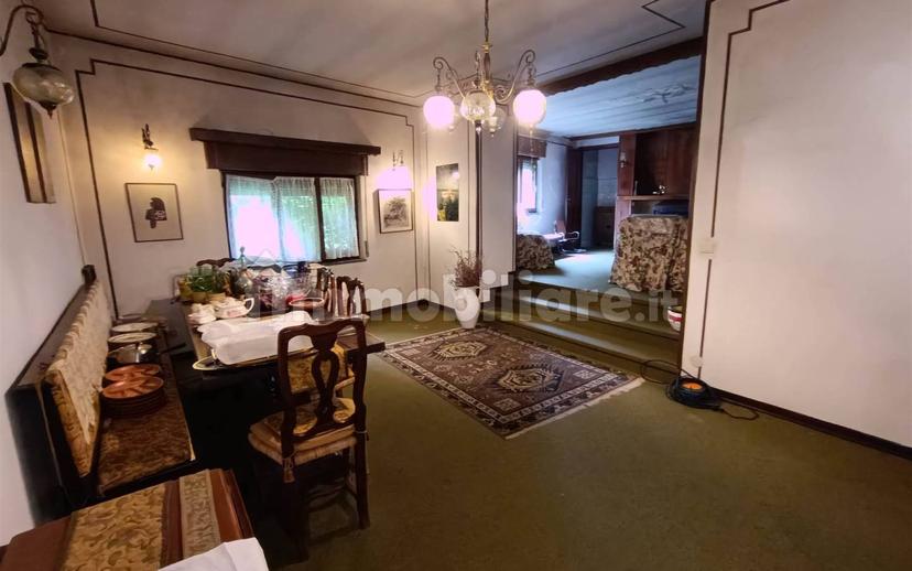 Terratetto unifamiliare 167 m², Centro, Invorio