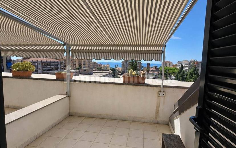 Appartamento ottimo stato, quarto piano, Centro Città, Ventimiglia — foto 3 di 21