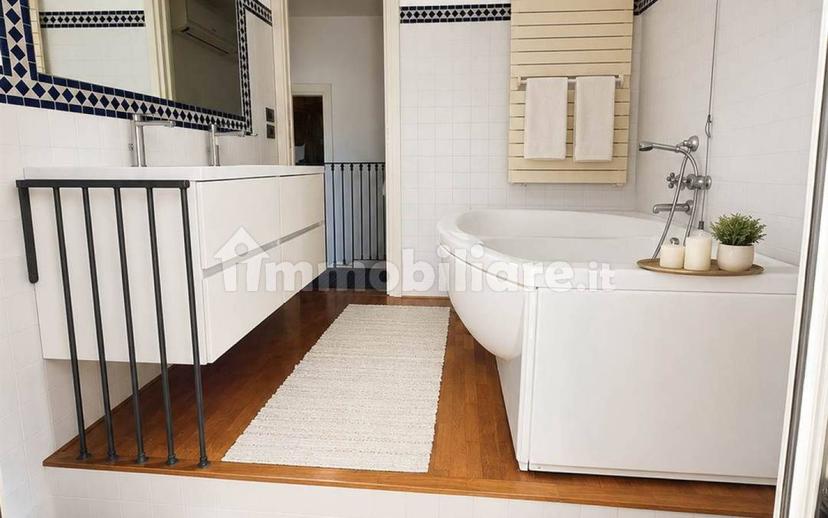 Appartamento ottimo stato, quarto piano, Centro Città, Ventimiglia — foto 13 di 21