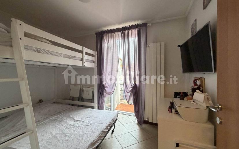Trilocale ottimo stato, secondo piano, Centro, Arcola — foto 3 di 15