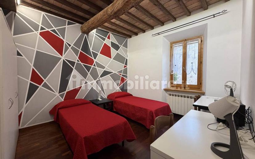 Terratetto unifamiliare via Farnese  72, Centro, Camerino — foto 8 di 45