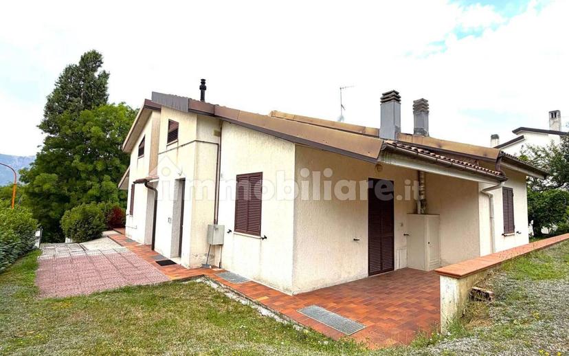 Villa unifamiliare via Francesco Primo Di Lorena, Centro, Camerino — foto 47 di 59
