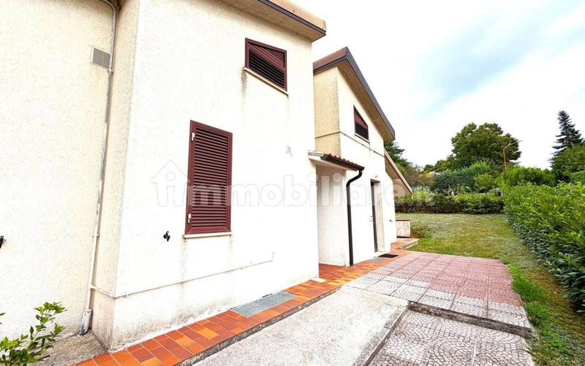 Villa unifamiliare via Francesco Primo Di Lorena, Centro, Camerino — foto 18 di 59