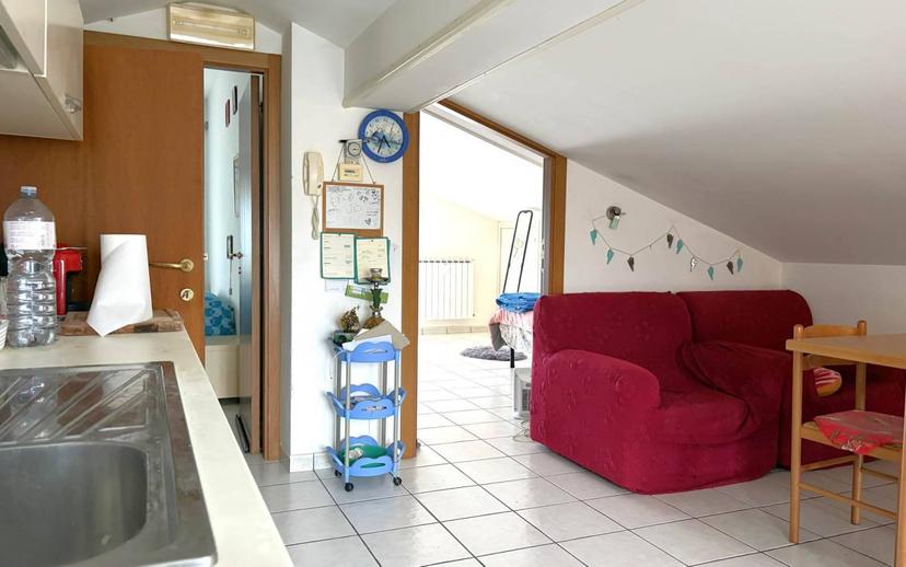 Villa unifamiliare via Francesco Primo Di Lorena, Centro, Camerino — foto 35 di 59
