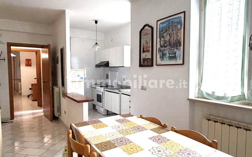 Villa unifamiliare via Francesco Primo Di Lorena, Centro, Camerino — foto 42 di 59