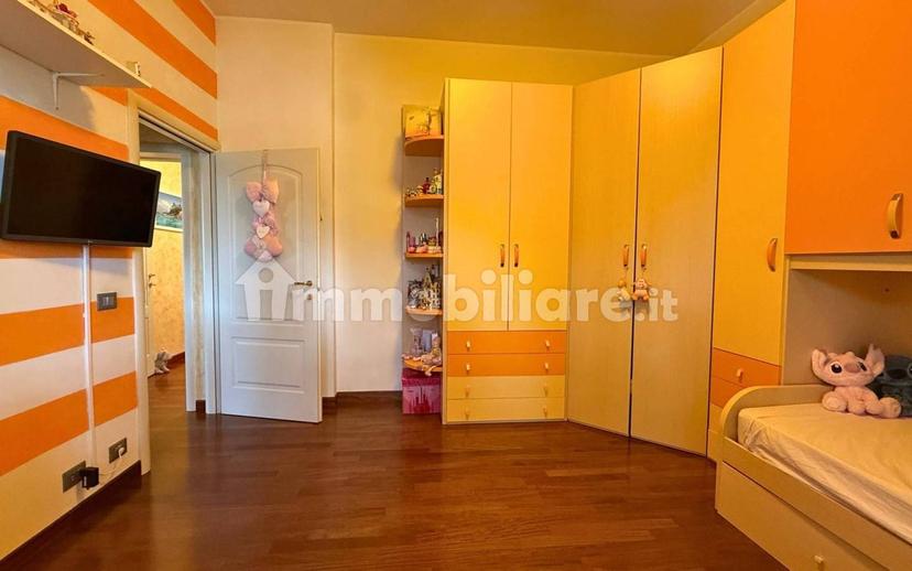 Trilocale ottimo stato, terzo piano, Ospedale - Villaggio Manenti, Reggio Emilia — foto 8 di 20