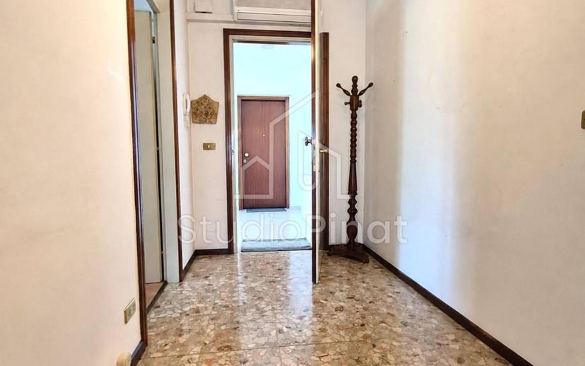 Appartamento buono stato, piano rialzato, Centro, San Daniele del Friuli — foto 11 di 20