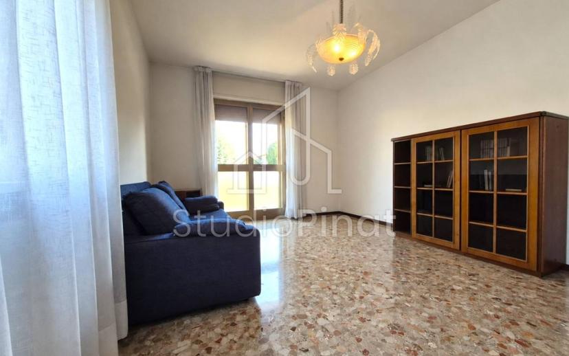 Appartamento buono stato, piano rialzato, Centro, San Daniele del Friuli — foto 12 di 20