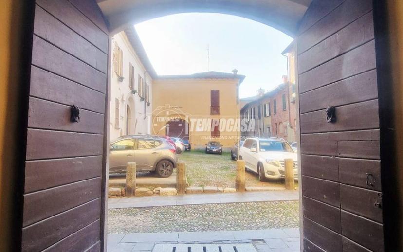 Bilocale via Alboino, Centro Storico, Pavia