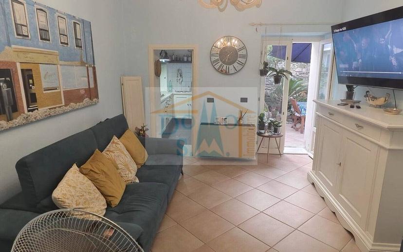 Terratetto unifamiliare 107 m², buono stato, Centro, Siniscola