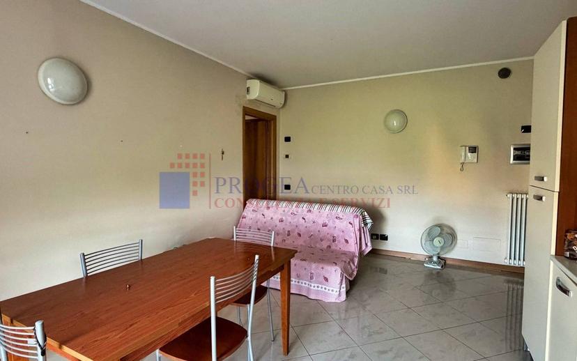 Bilocale via Camillo Benso di Cavour 1, Albano Sant'Alessandro — foto 8 di 15