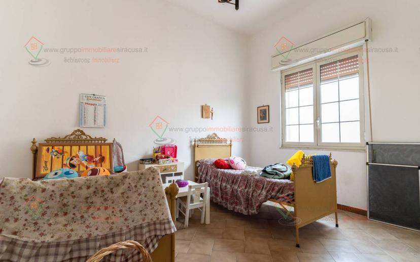 Villa unifamiliare via San Benedetto da Norcia, Tivoli, Siracusa — foto 12 di 37