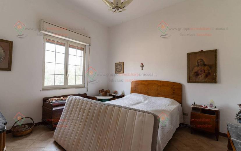 Villa unifamiliare via San Benedetto da Norcia, Tivoli, Siracusa — foto 7 di 37