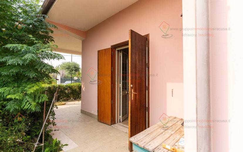 Villa unifamiliare via San Benedetto da Norcia, Tivoli, Siracusa — foto 20 di 37