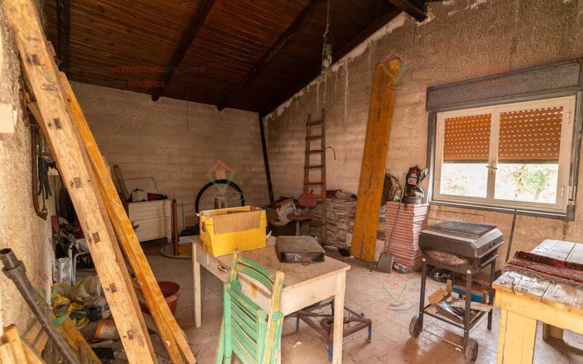 Villa unifamiliare via San Benedetto da Norcia, Tivoli, Siracusa — foto 21 di 37