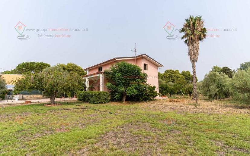 Villa unifamiliare via San Benedetto da Norcia, Tivoli, Siracusa — foto 34 di 37