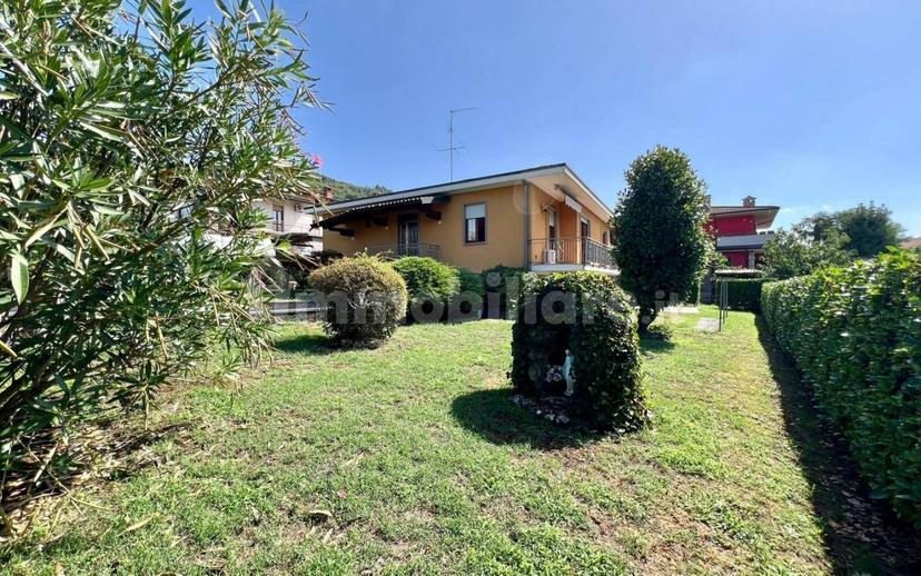 Villa unifamiliare via Cesare Battisti, Albano Sant'Alessandro — foto 19 di 30