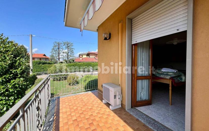Villa unifamiliare via Cesare Battisti, Albano Sant'Alessandro — foto 18 di 30