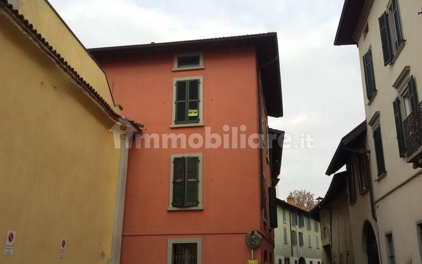 Bilocale via Carlo Alberto 7, Colognola, Bergamo