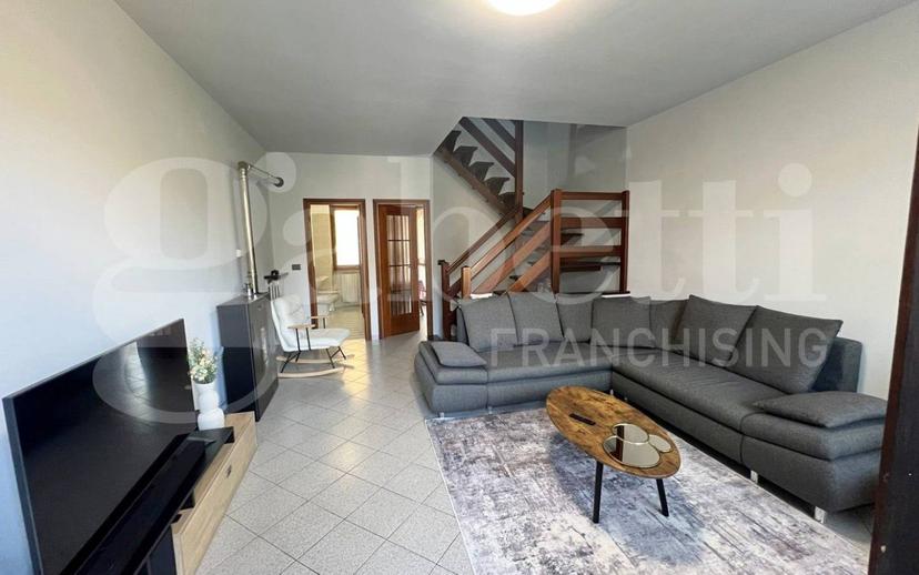 Villa a schiera via Gabotto, Centro, Bra — foto 3 di 17