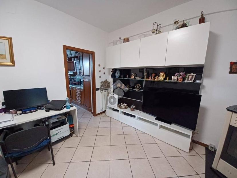 Trilocale via E. Frizzoni 19, Centro, Treviolo — foto 21 di 32