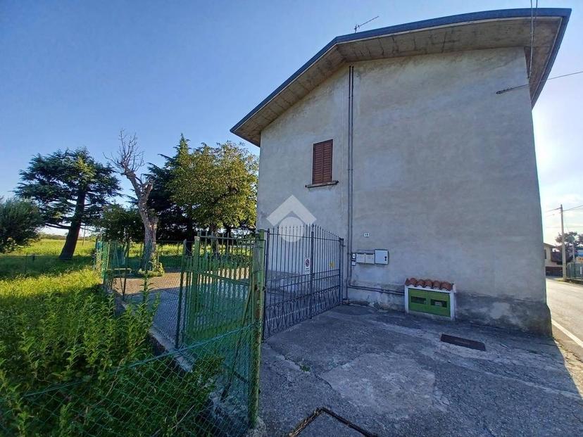 Trilocale via E. Frizzoni 19, Centro, Treviolo — foto 6 di 32