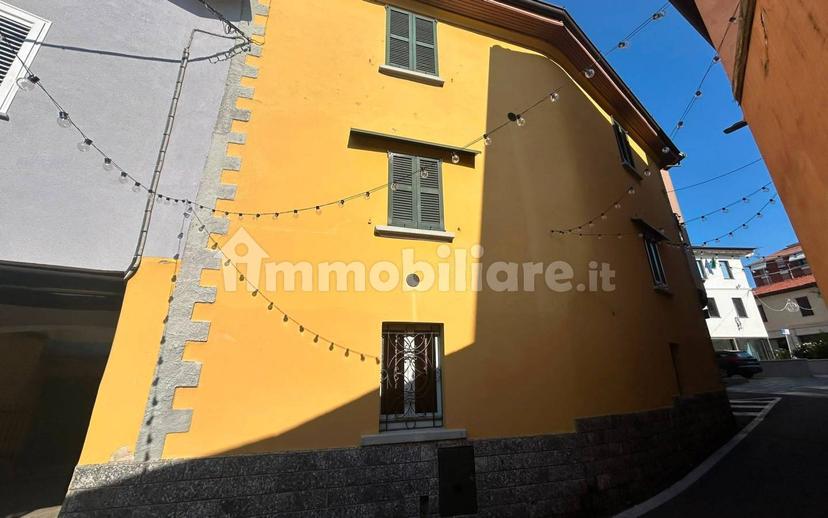 Terratetto unifamiliare via Venezia 4, Casorate Sempione — foto 9 di 37