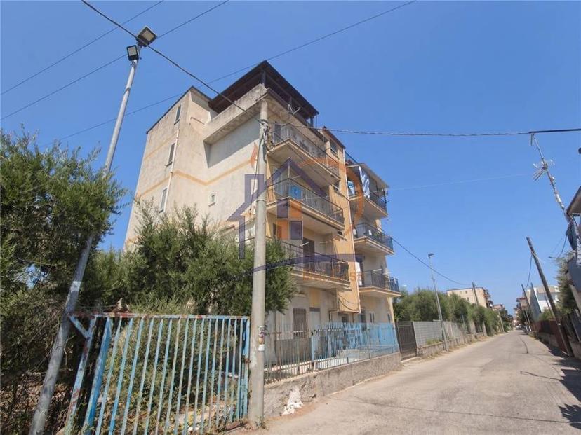 Trilocale viale delle Mimose, Fossa Solfara Mare, Corigliano-Rossano — foto 2 di 9