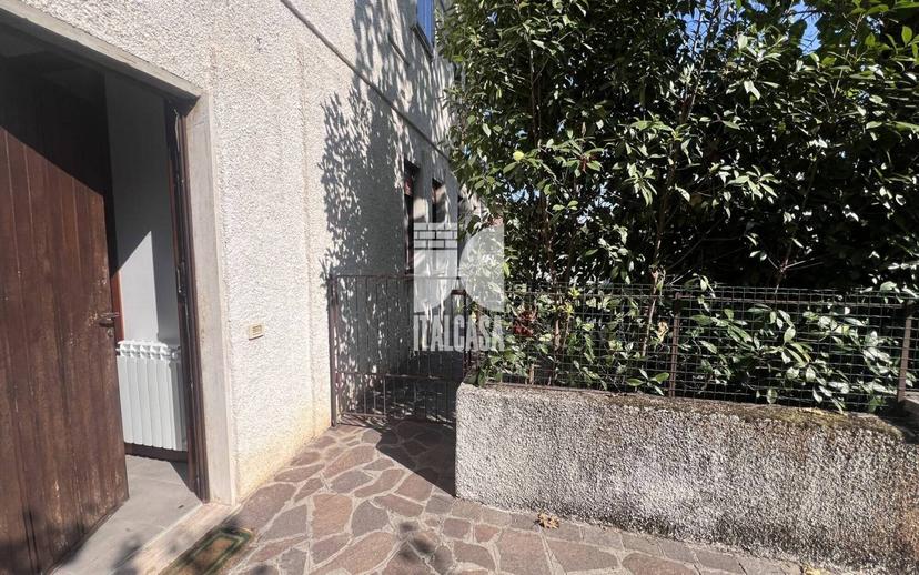 Stanza doppia via Andrea Mantegna, Curtatone — foto 4 di 33