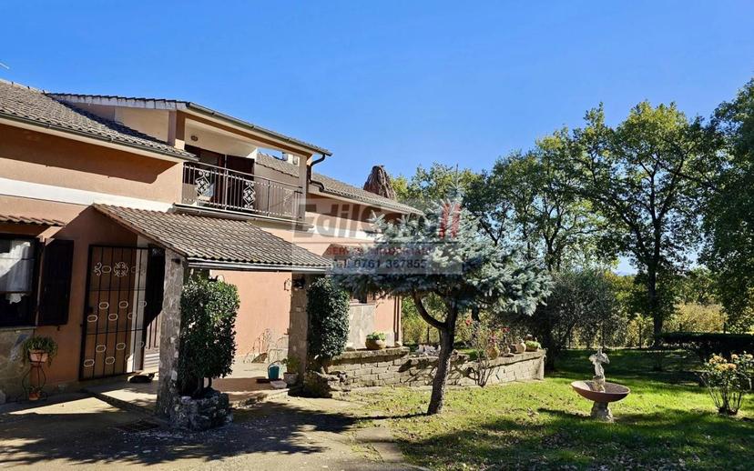 Villa plurifamiliare via Ortana, Bassano in Teverina — foto 14 di 40