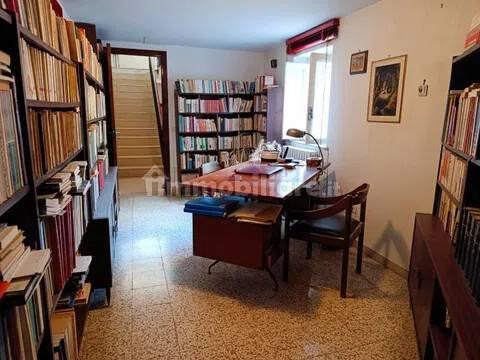 Appartamento via Augusto Vanni, 74, Centro, Ponsacco