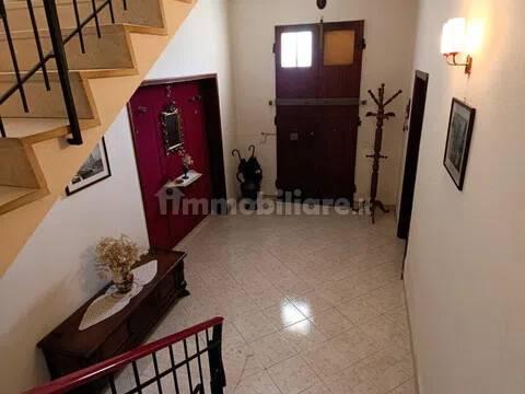 Appartamento via Augusto Vanni, 74, Centro, Ponsacco — foto 2 di 2