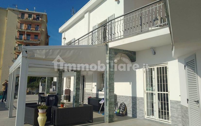Villa unifamiliare via Villini Ambrogio Negrone, Pra', Genova — foto 17 di 42