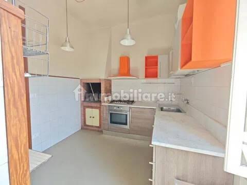 Appartamento via Roma, Centro, Ponsacco — foto 14 di 19