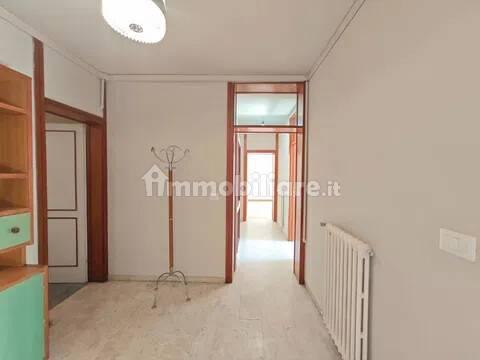 Appartamento via Roma, Centro, Ponsacco — foto 13 di 19