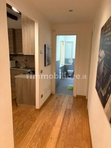 Trilocale vicolo Granai 4, Centro, Lecco — foto 3 di 20