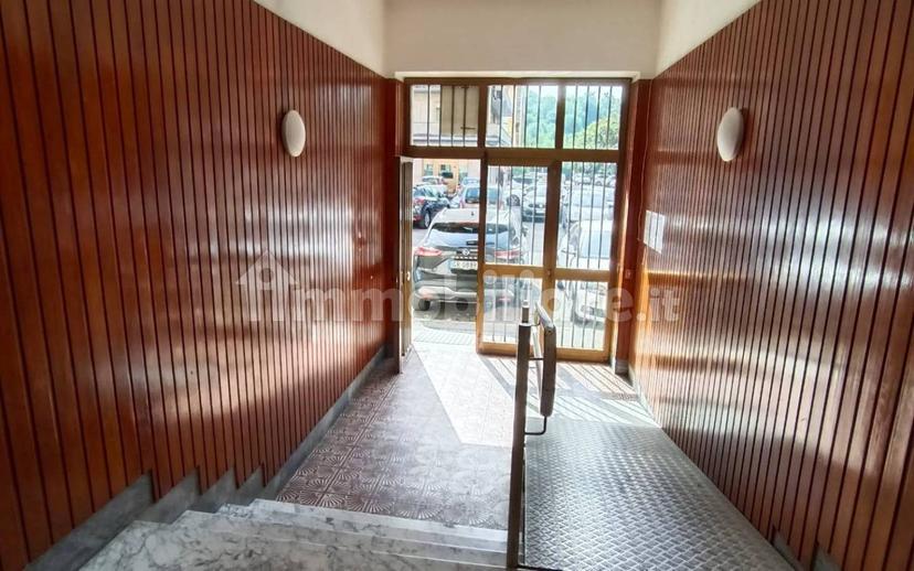 Trilocale piazza Caduti di via Fani, Tribunale, Frosinone — foto 17 di 31