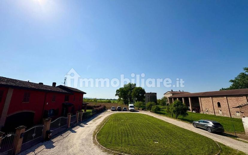 Villa a schiera via Francesco Giarelli, Viustino, San Giorgio Piacentino — foto 24 di 37