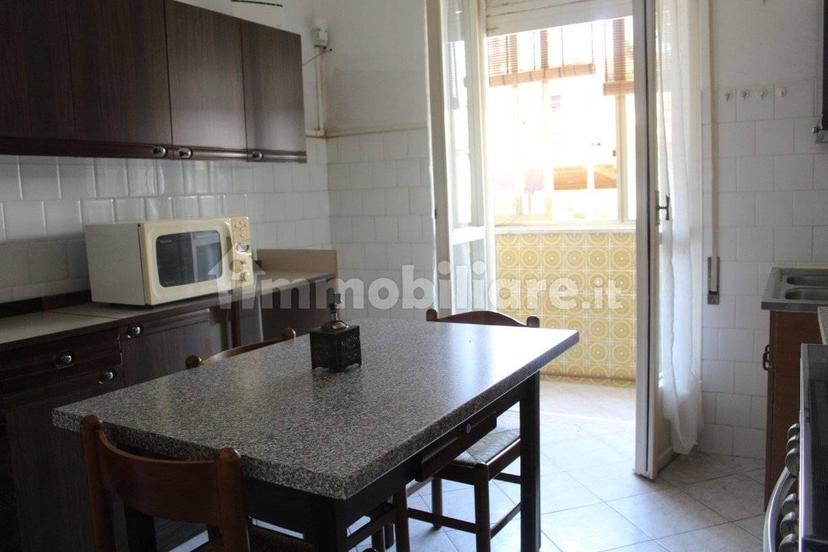 Quadrilocale buono stato, piano rialzato, Commenda, San Bortolo, Rovigo