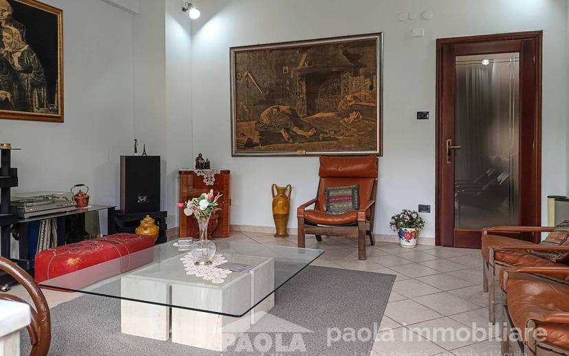 Appartamento via Carlo Chiarizia, Duomo - Fontana Luminosa, L'Aquila — foto 18 di 26
